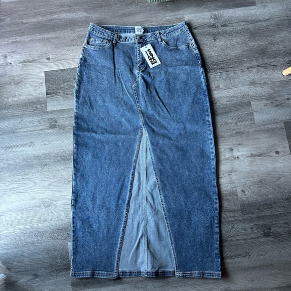 Batkins Dark Wash Denim Maxi Skirt - Picture 1 of 4